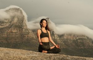 Hinduism and Meditation: Techniques for Inner Peace and Self-Realization Hinduism and Meditation: Techniques for Inner Peace and Self-Realization