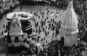 The Hindu Concept Of Tirtha: Understanding Sacred Sites And Pilgrimage