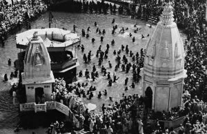 The Hindu Concept Of Tirtha: Understanding Sacred Sites And Pilgrimage