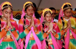 Hinduism For Every Age: How Traditions Are Passed Down Through Generations